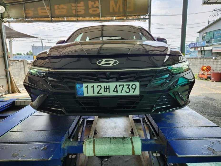 Hyundai AVANTE — фото 1