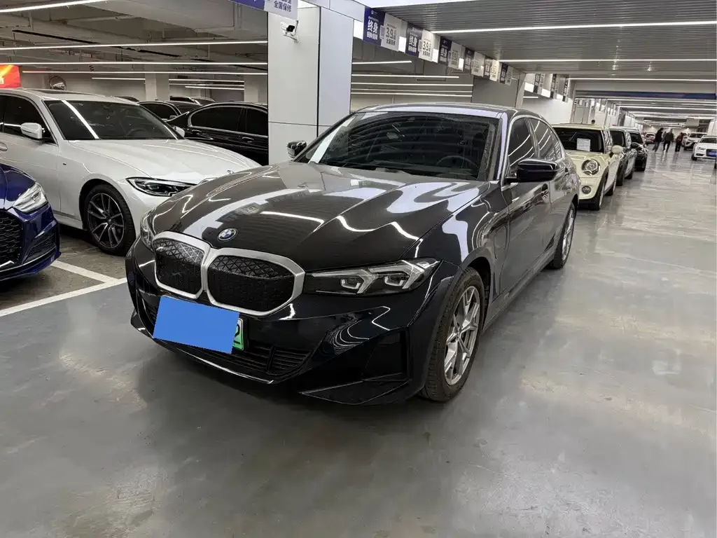 BMW i3 — фото 1