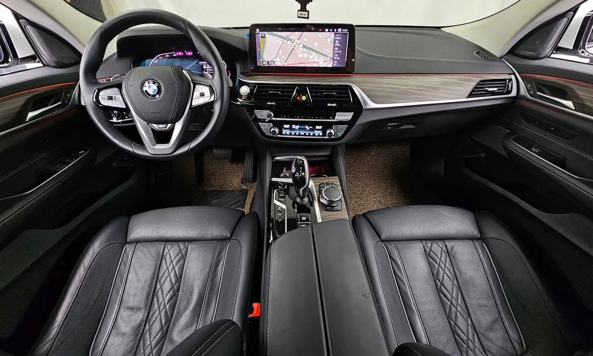 BMW Gran Turismo — фото 10