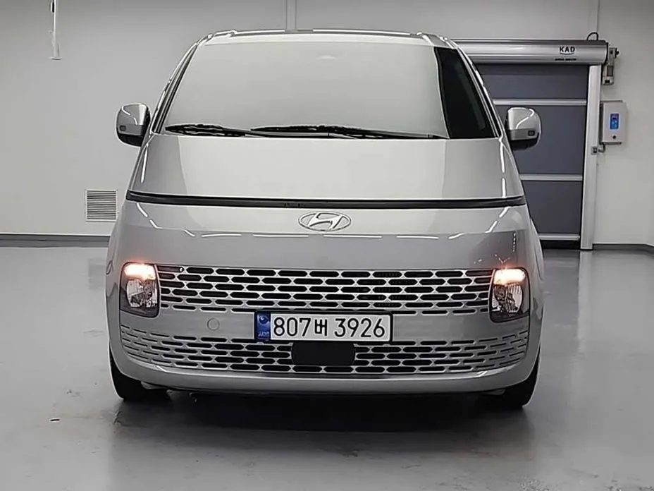 Hyundai Staria — фото 2