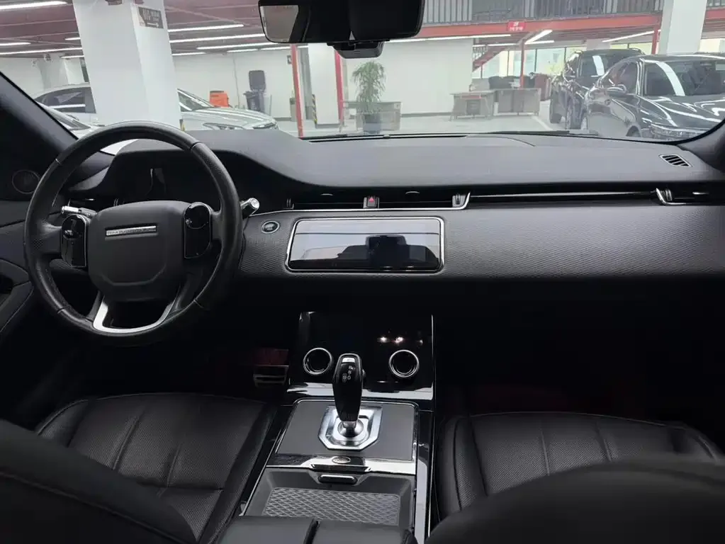 Land Rover Evoque — фото 9