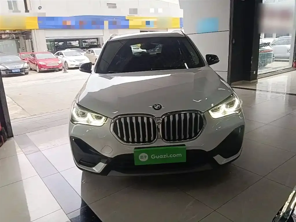 BMW X1 — фото 4