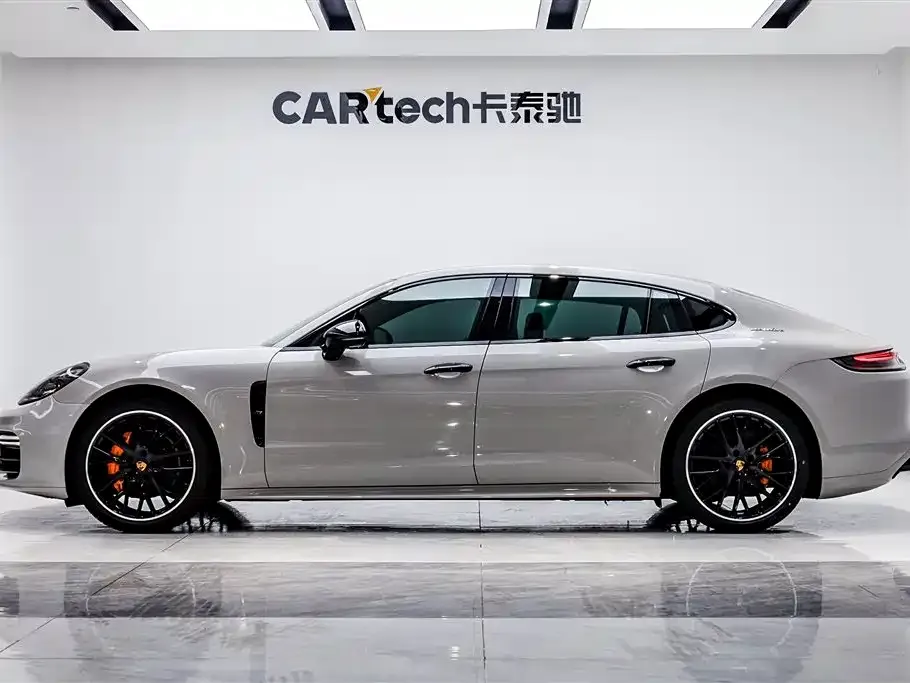 Porsche Panamera — фото 10