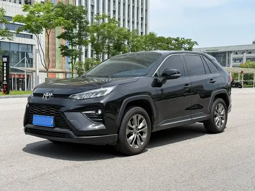 Toyota Wildlander — фото 1