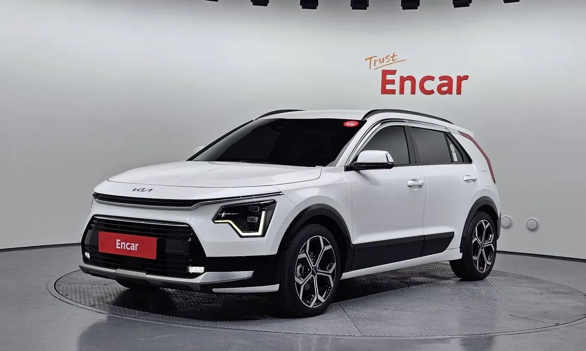 Kia Niro — фото 1