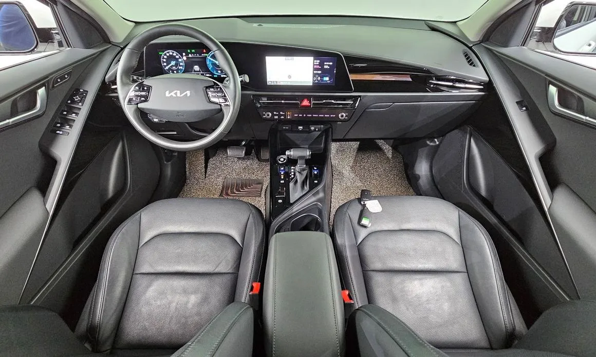 Kia Niro — фото 10