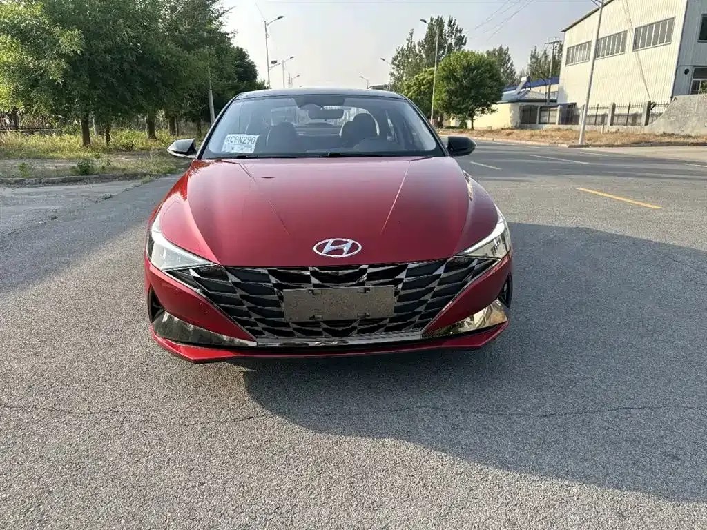 Hyundai Elantra — фото 7