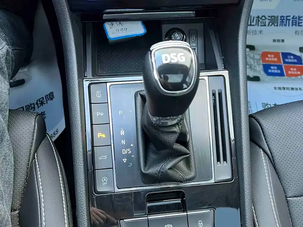 Skoda Superb — фото 10