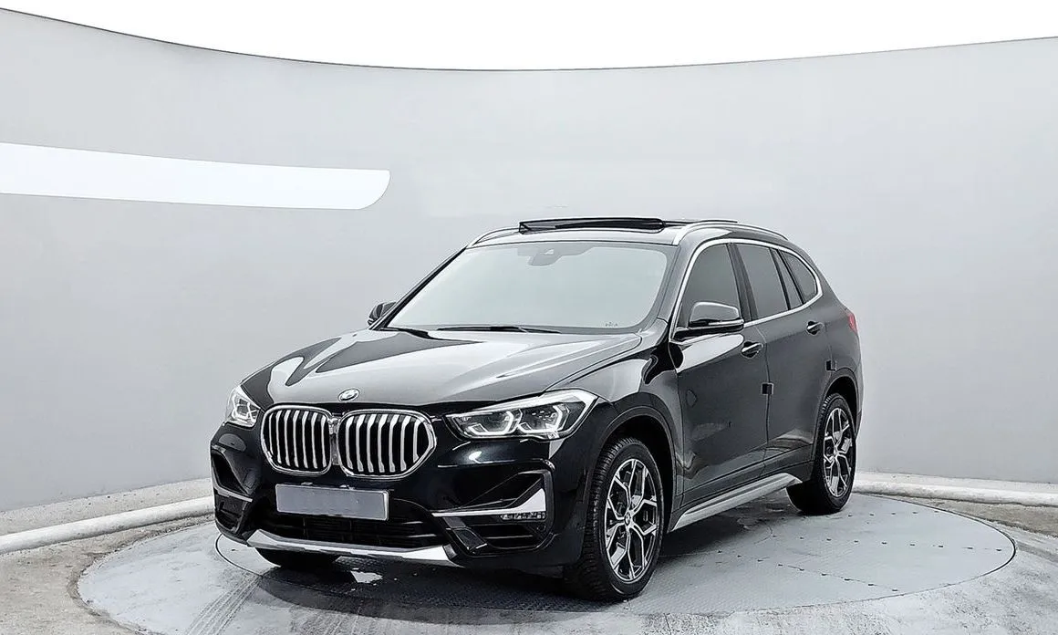 BMW X1 — фото 1