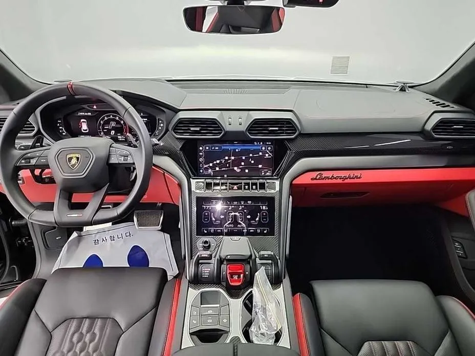 Lamborghini Urus — фото 8