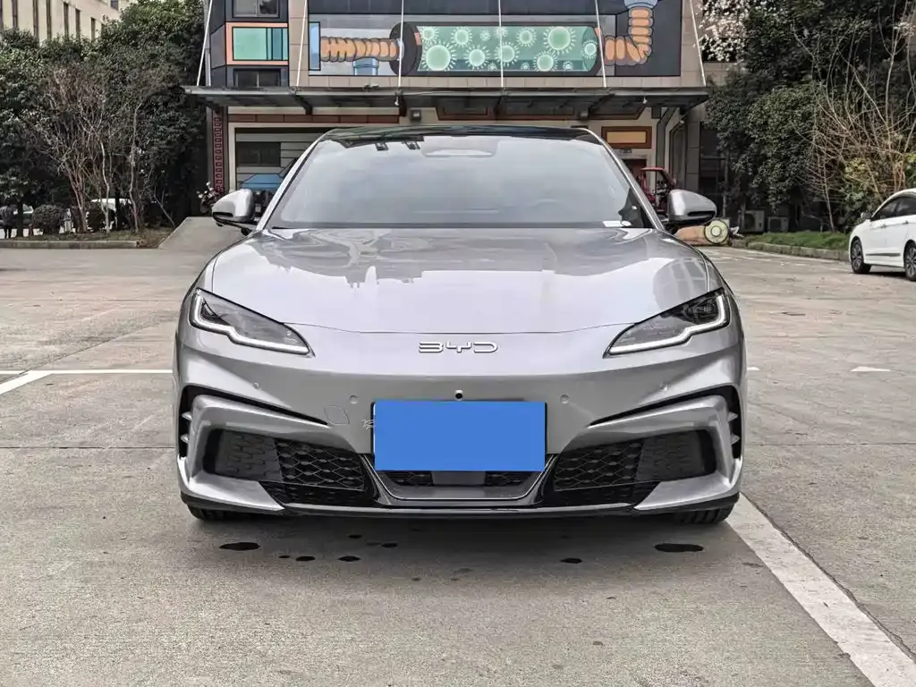 BYD Seal 06GT — фото 6