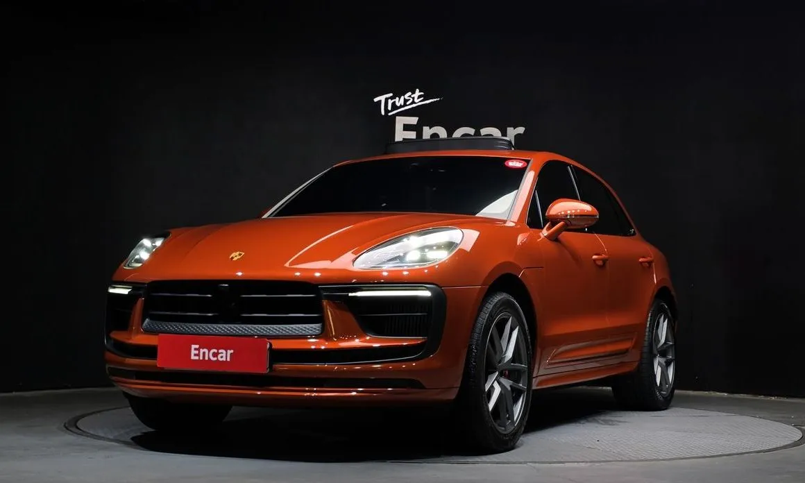 Porsche Macan — фото 1
