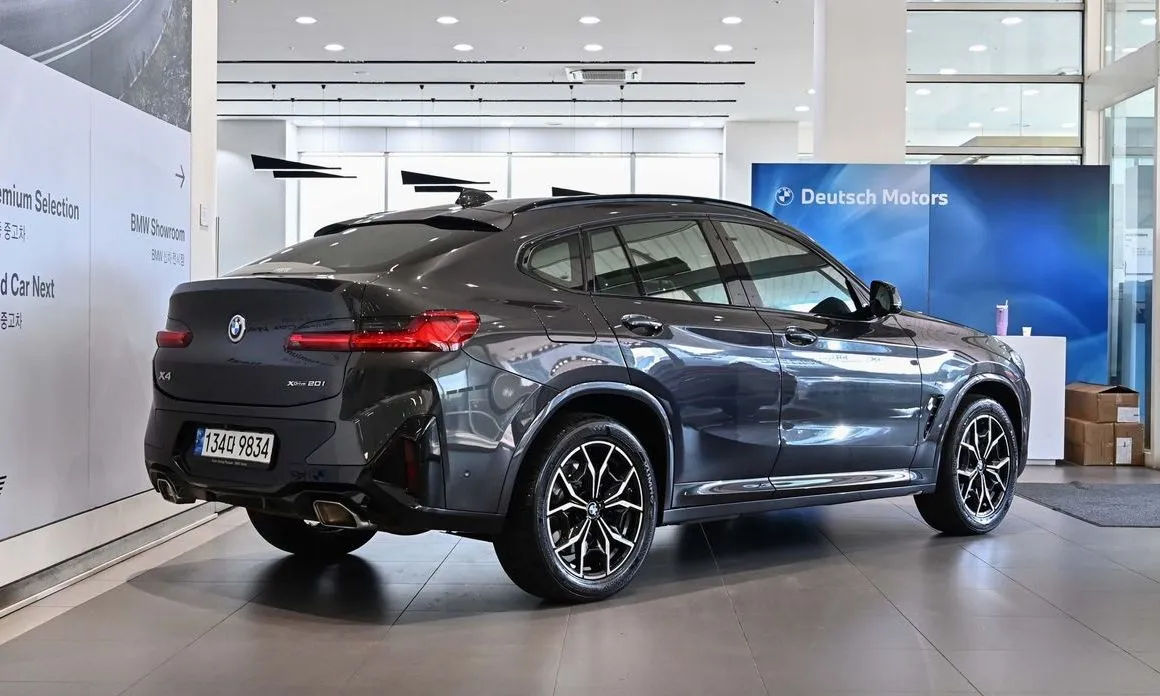 BMW X4 — фото 9