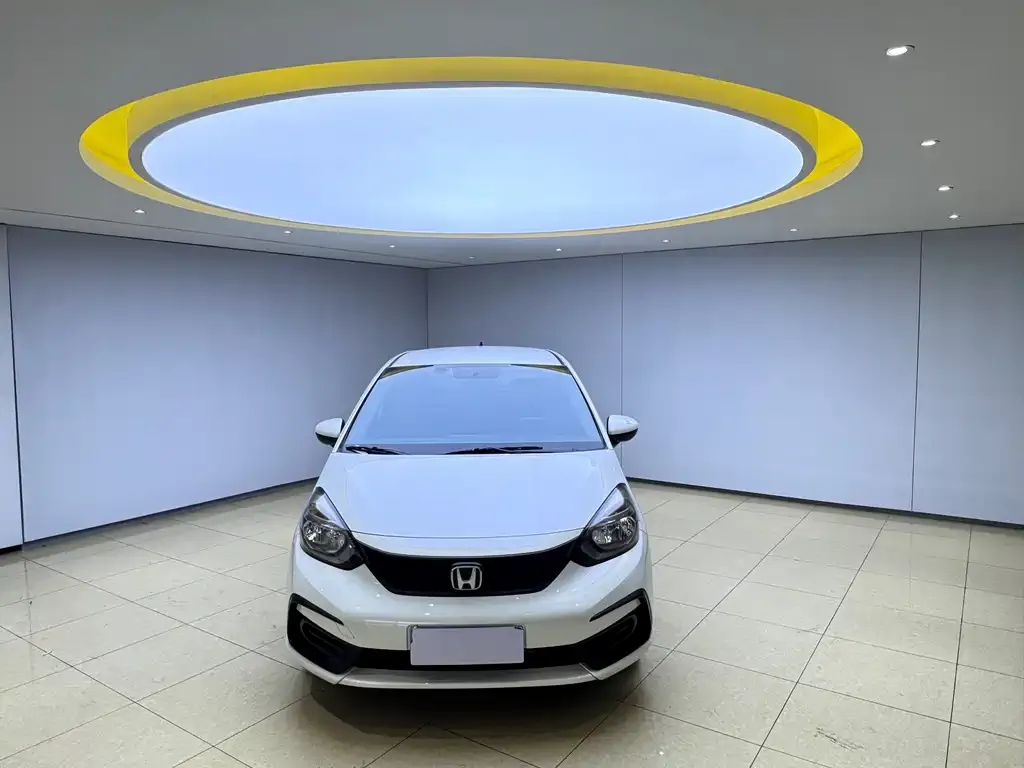 Honda Fit — фото 6