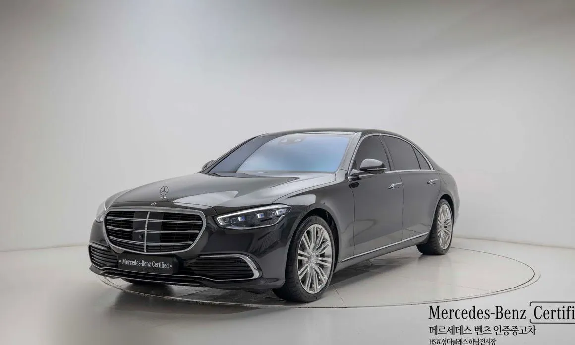 Mercedes-Benz S-Class — фото 1