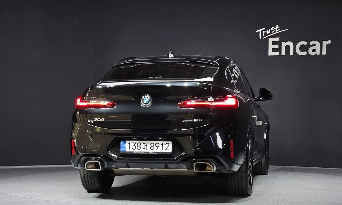 BMW X4 — фото 9