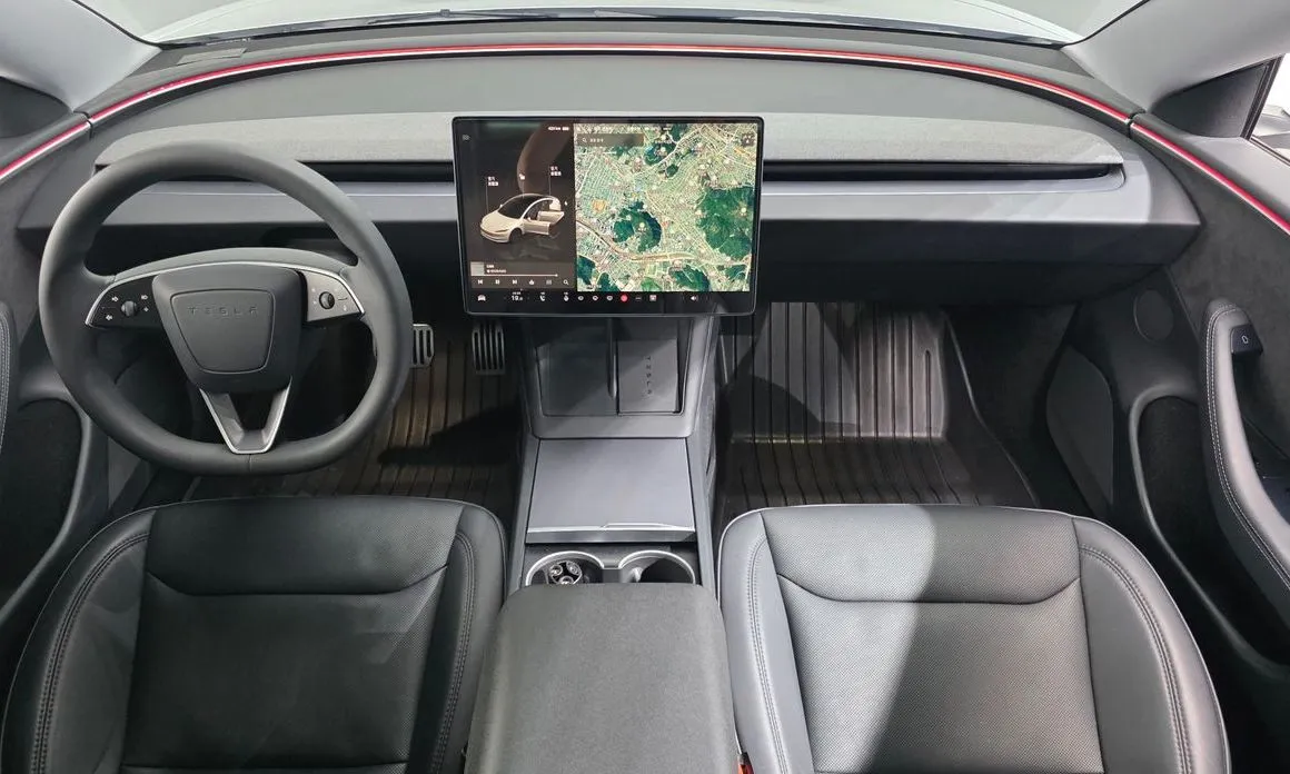 Tesla Model 3 — фото 9