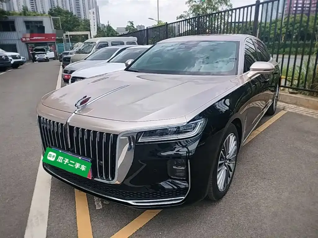 Hongqi H9 — фото 5