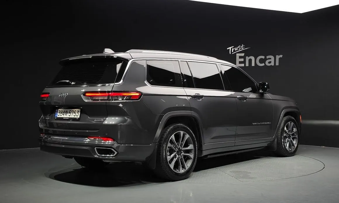 Jeep Cherokee — фото 5