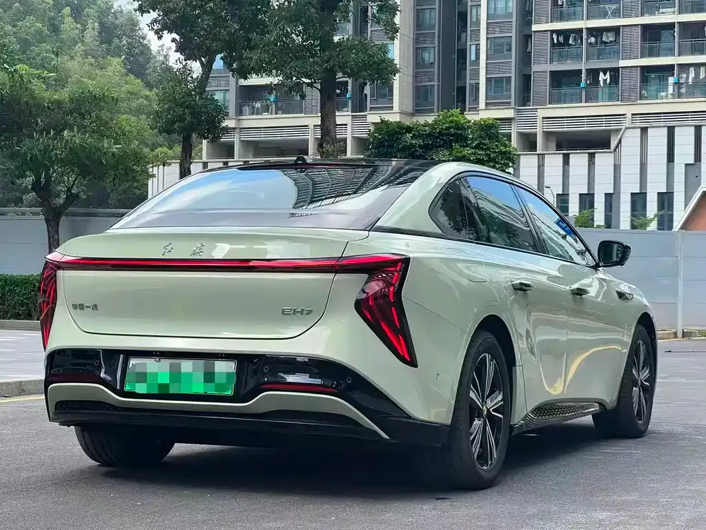Hongqi EH7 — фото 6