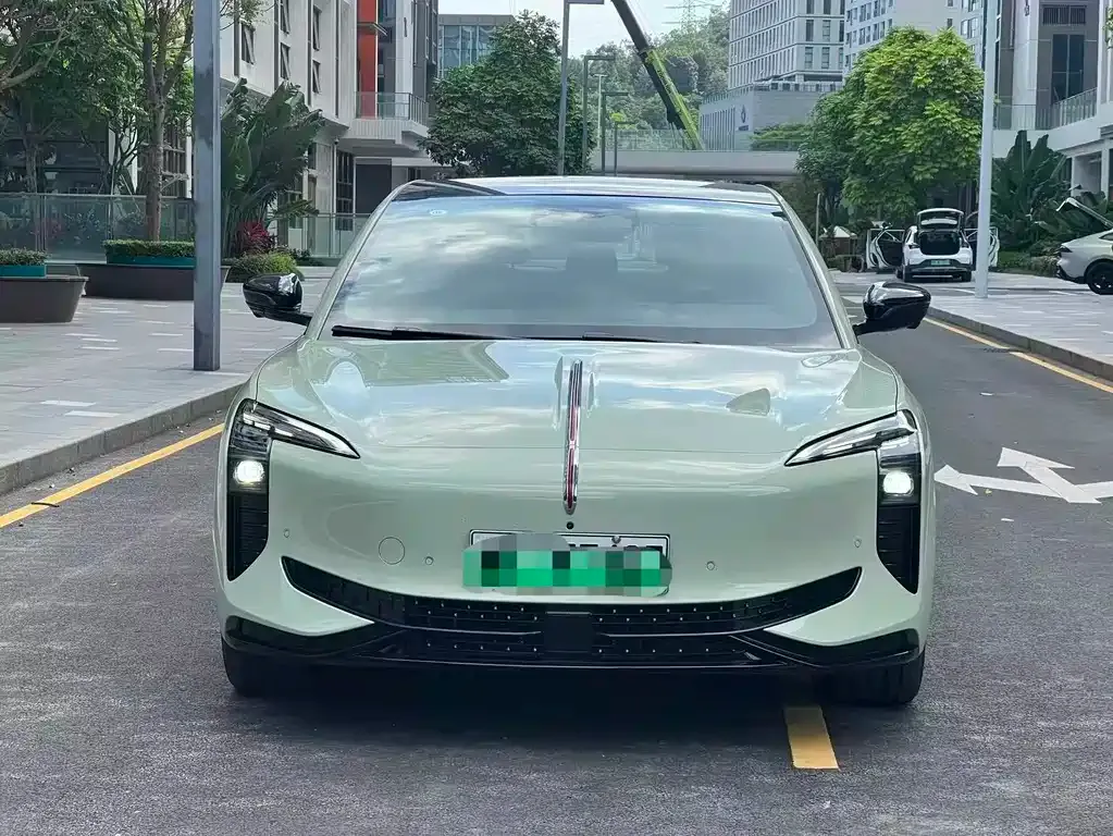Hongqi EH7 — фото 3