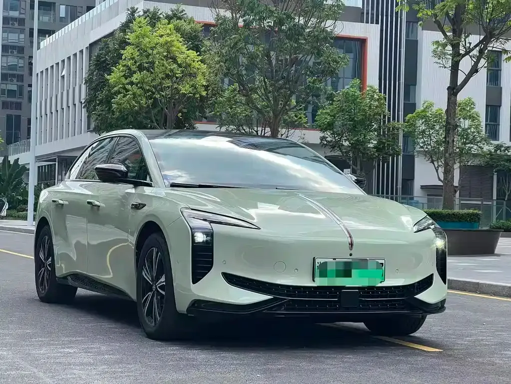 Hongqi EH7 — фото 7