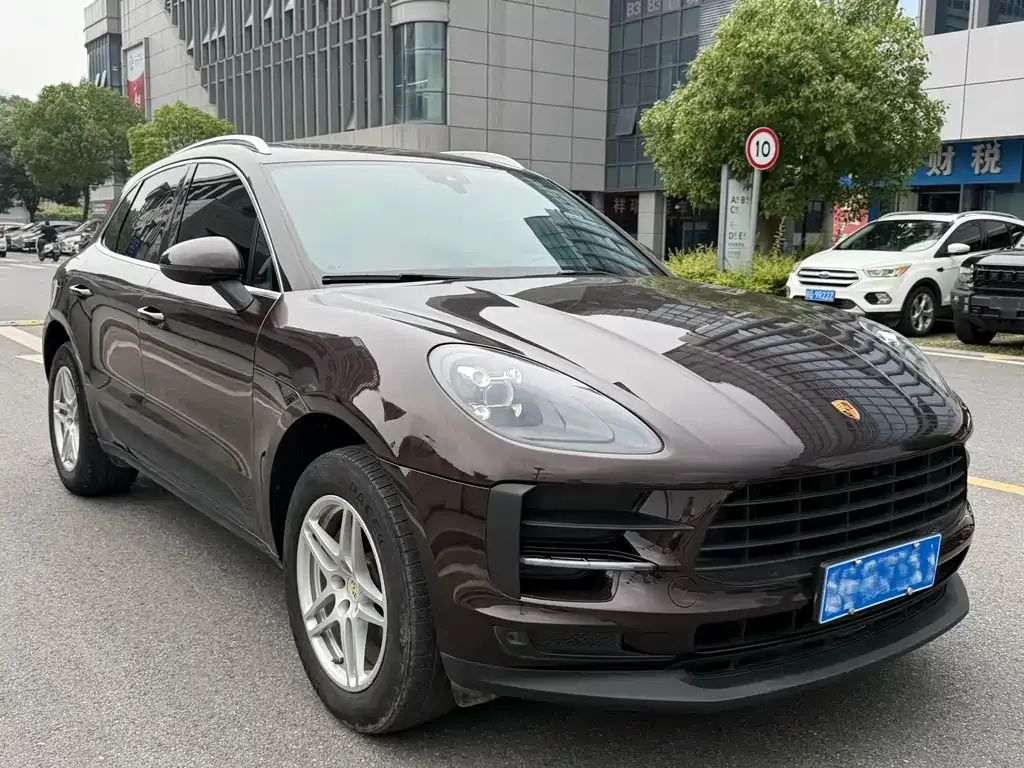 Porsche Macan — фото 6