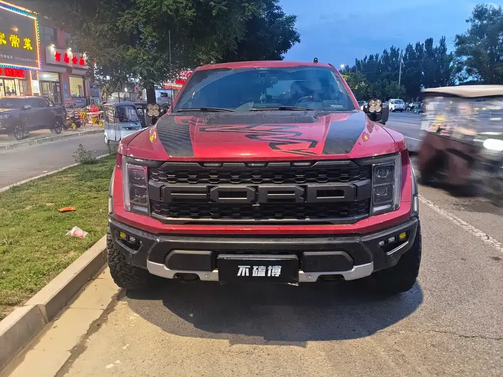 Ford F-150 Raptor — фото 10