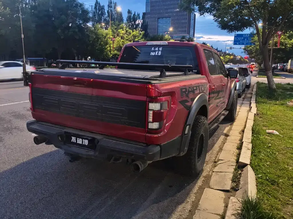 Ford F-150 Raptor — фото 6