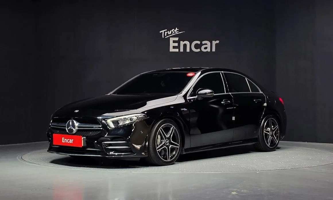 Mercedes-Benz A-Class — фото 1