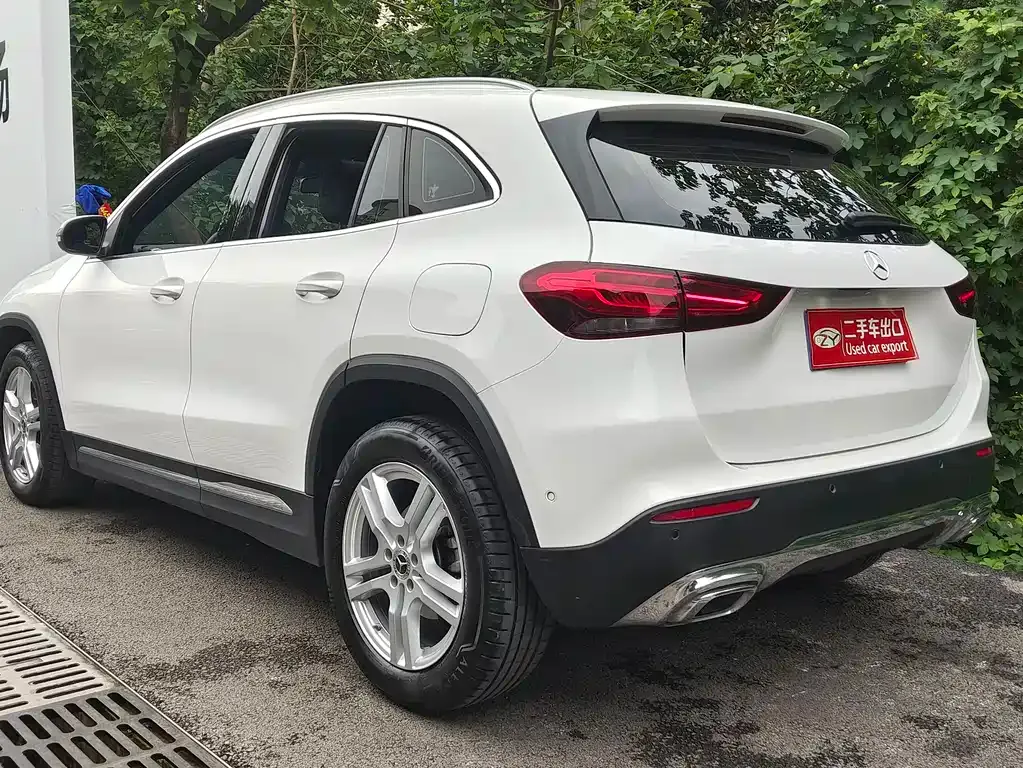 Mercedes-Benz GLA — фото 6