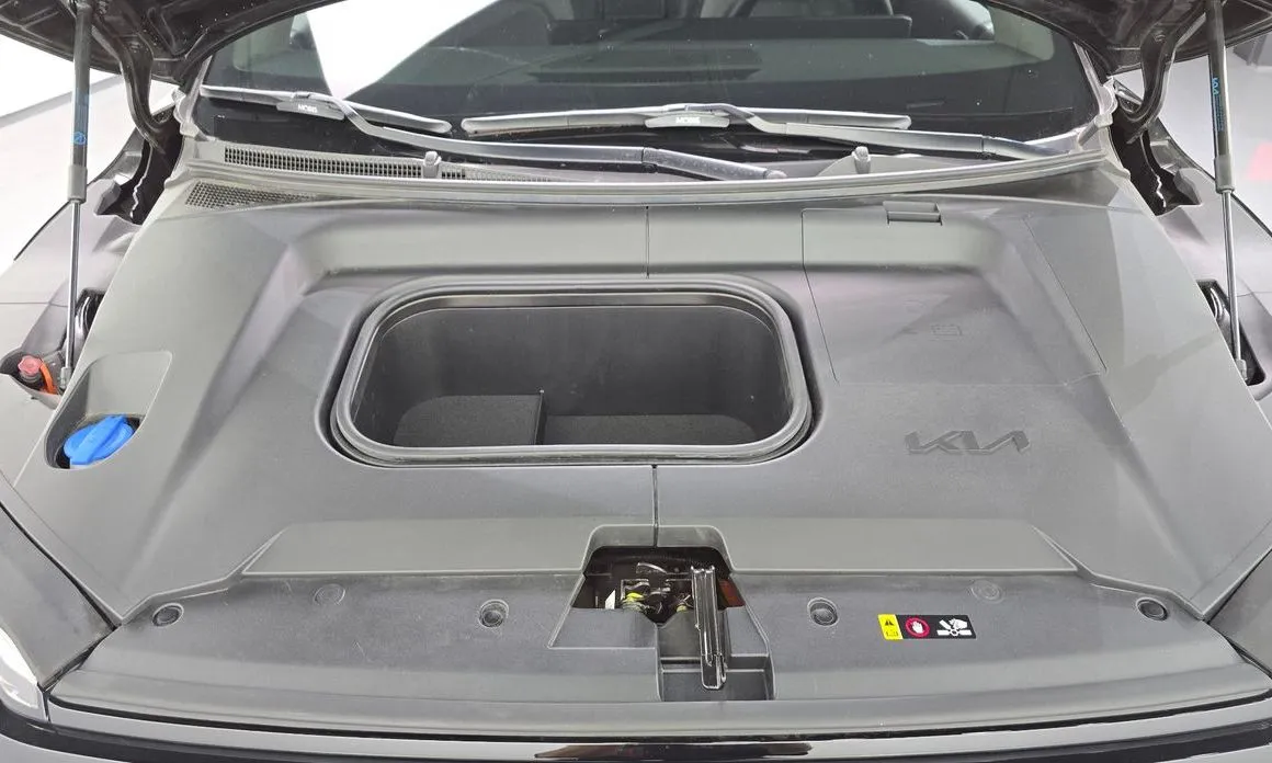 Kia EV3 — фото 9