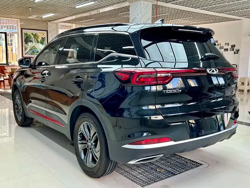 Chery Tiggo 7 — фото 7