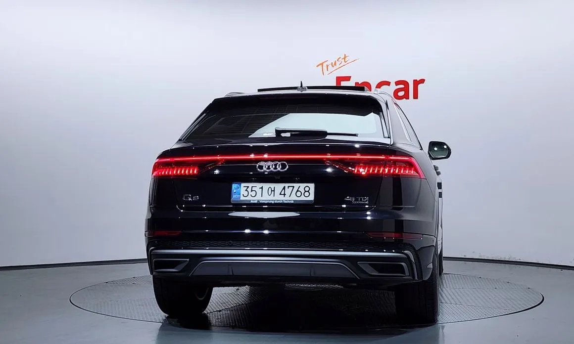 Audi Q8 — фото 2