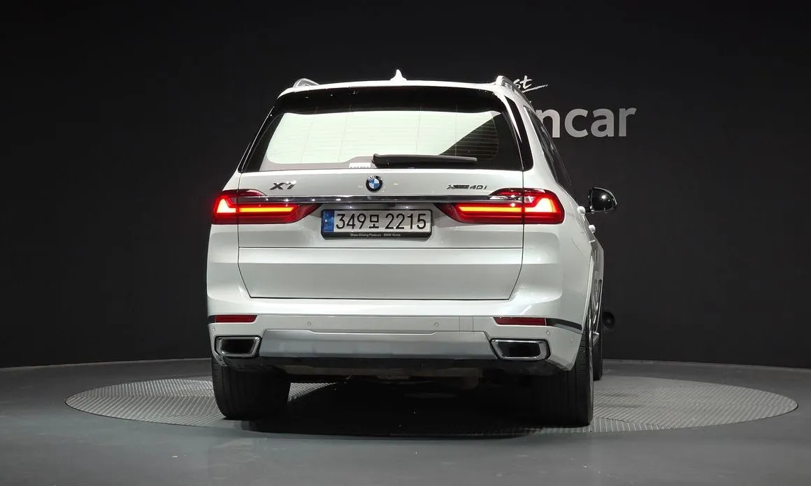 BMW X7 — фото 10