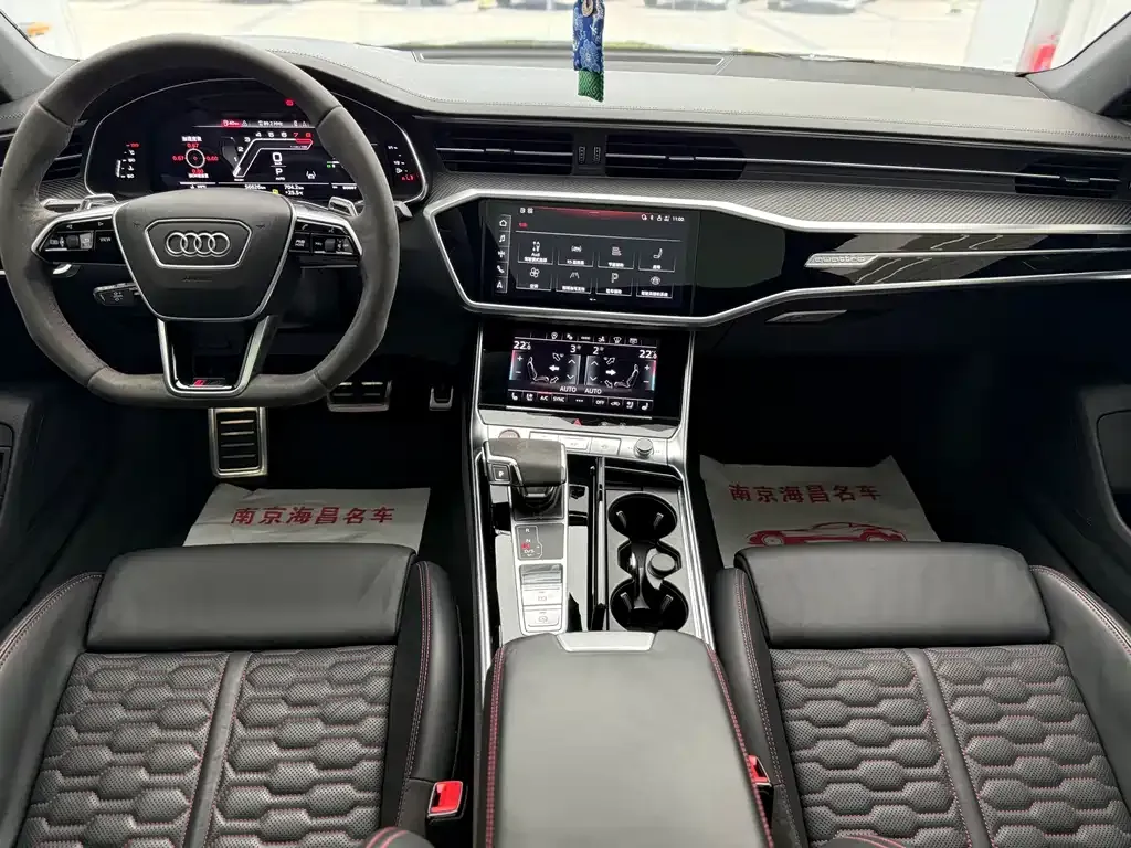 Audi RS 7 — фото 10