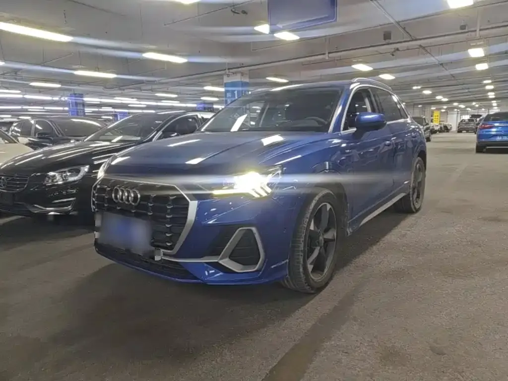 Audi Q3 — фото 7