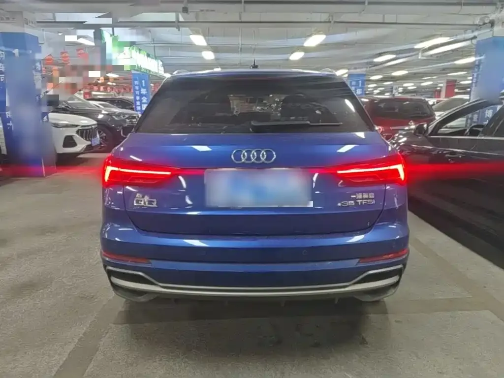 Audi Q3 — фото 6
