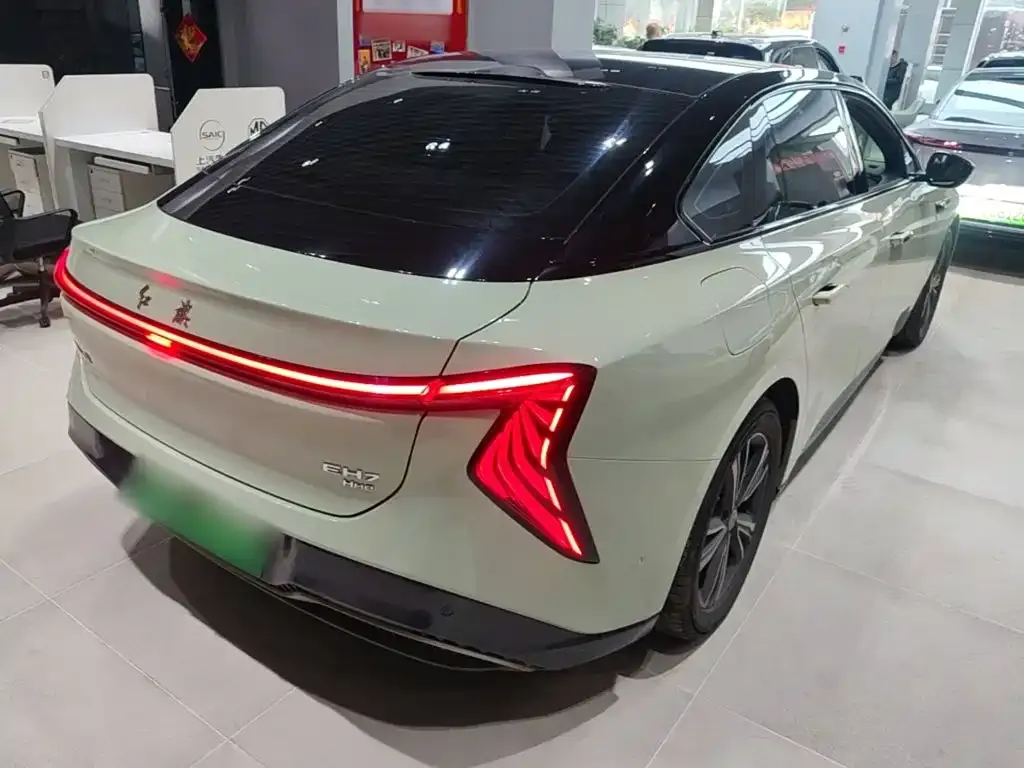 Hongqi EH7 — фото 10