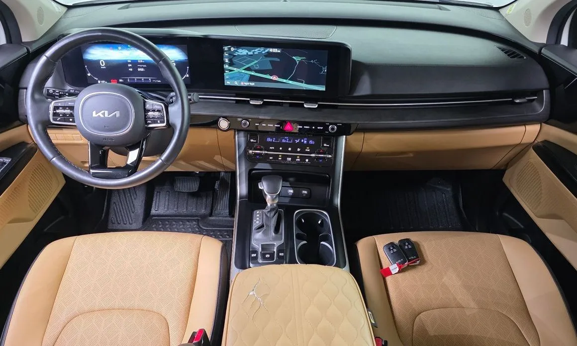 Kia Carnival — фото 10