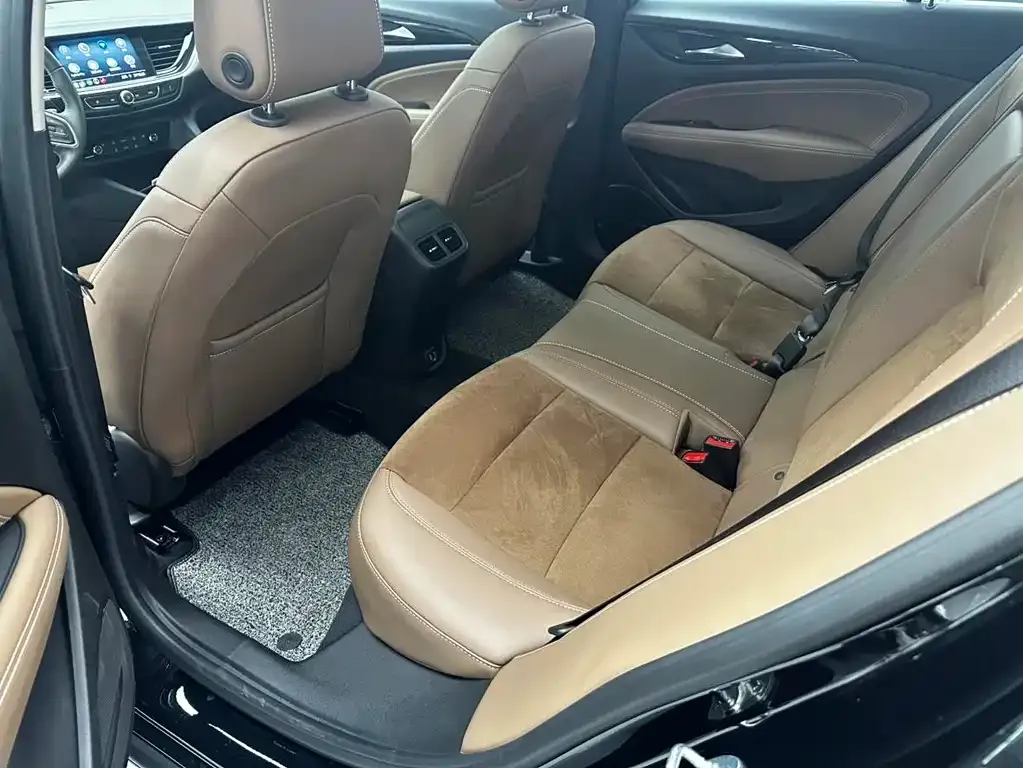 Buick Regal — фото 2