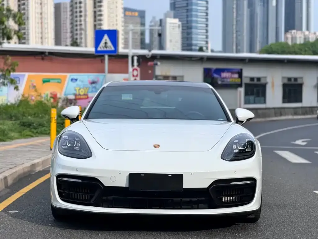 Porsche Panamera — фото 9