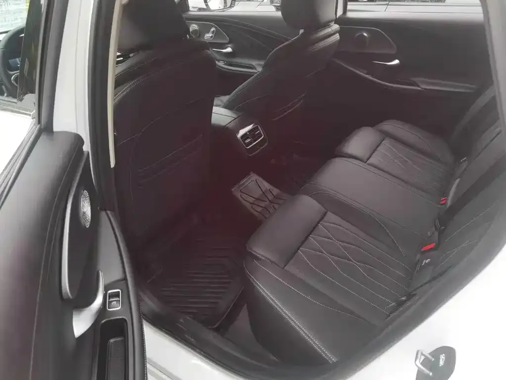Chery Arrizo 8 — фото 2