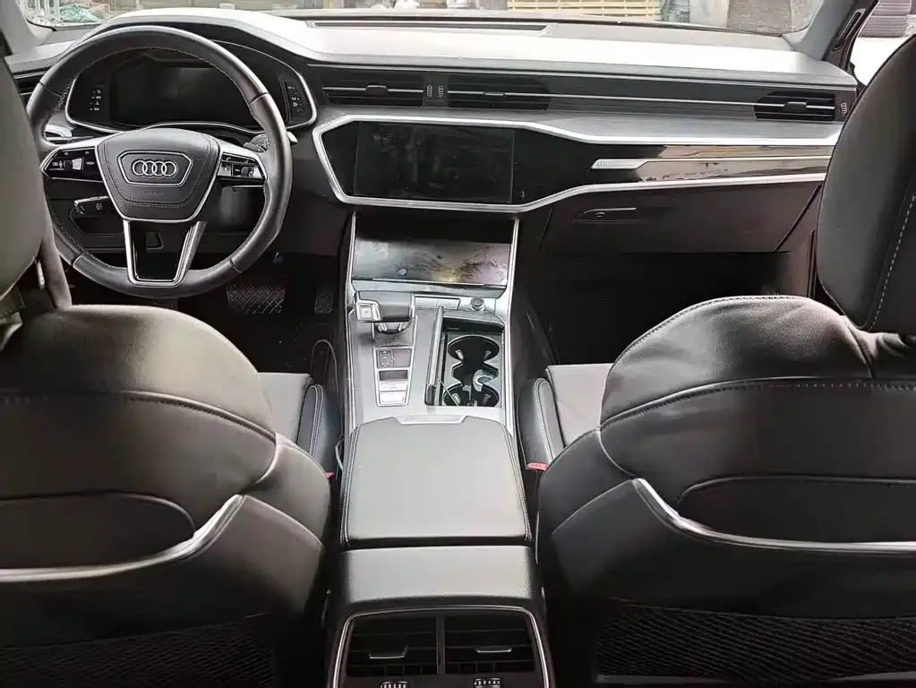 Audi A6L — фото 4