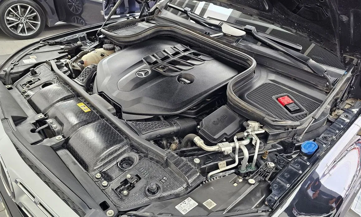Mercedes-Benz GLS-Class — фото 10