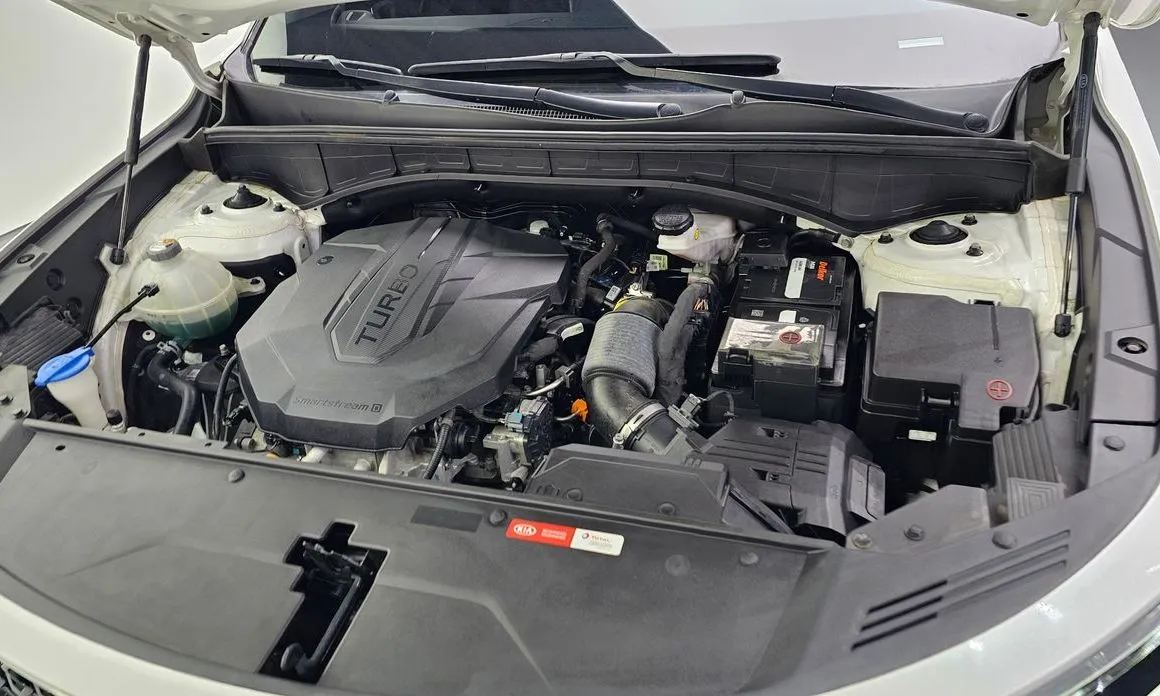 Kia Sorento — фото 9