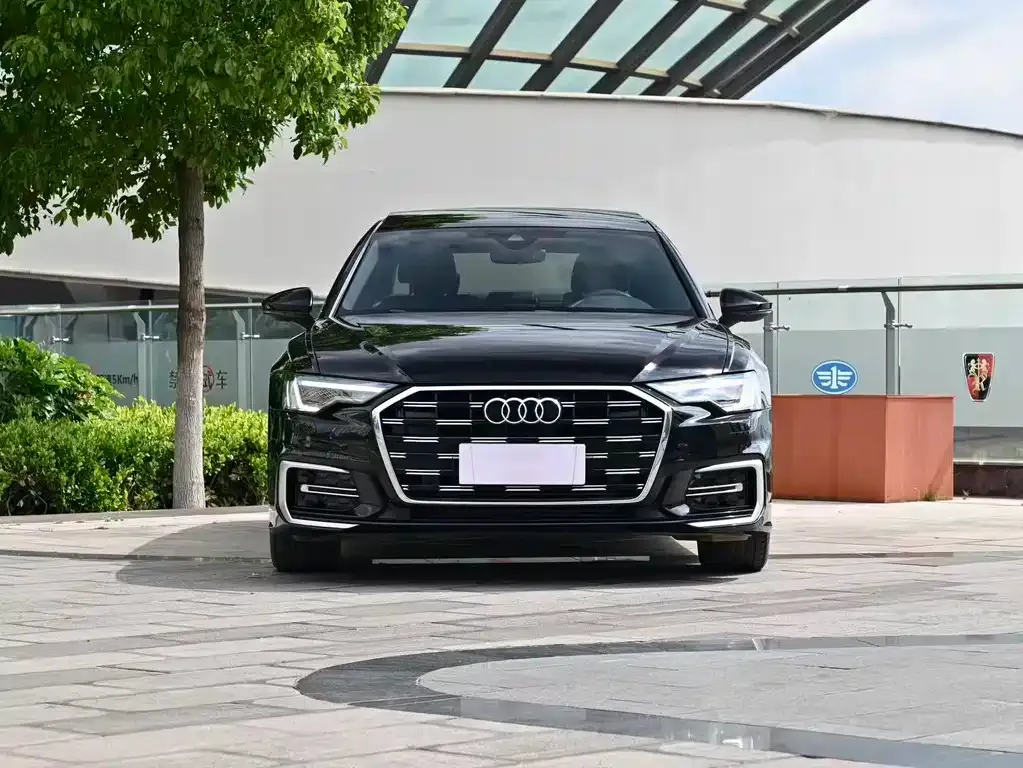 Audi A6L — фото 3