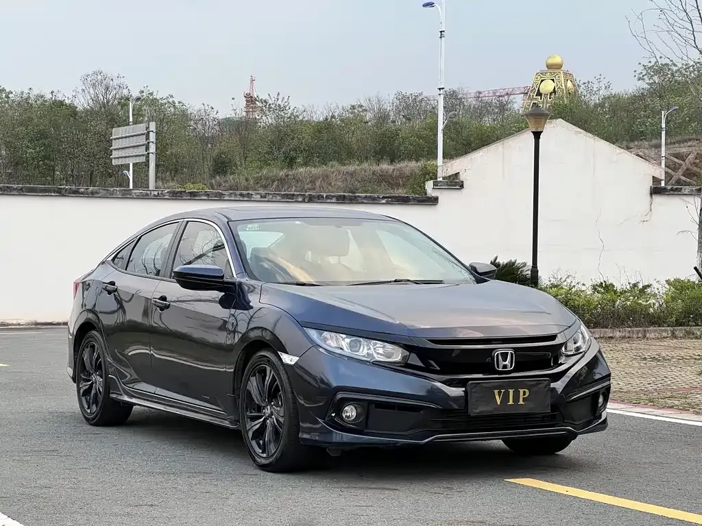 Honda Civic — фото 5