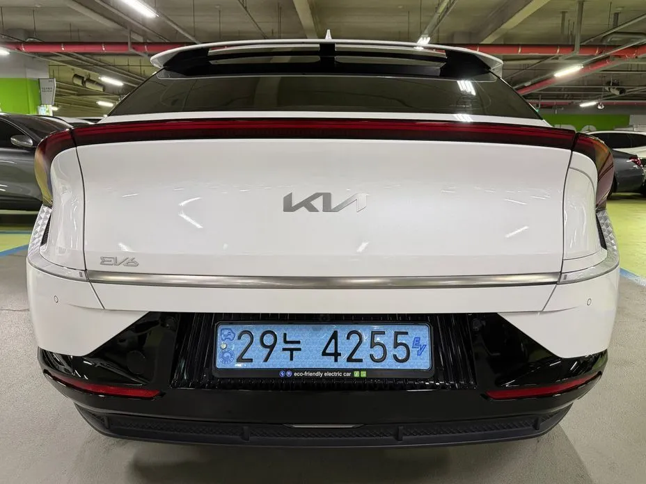 Kia EV6 — фото 3