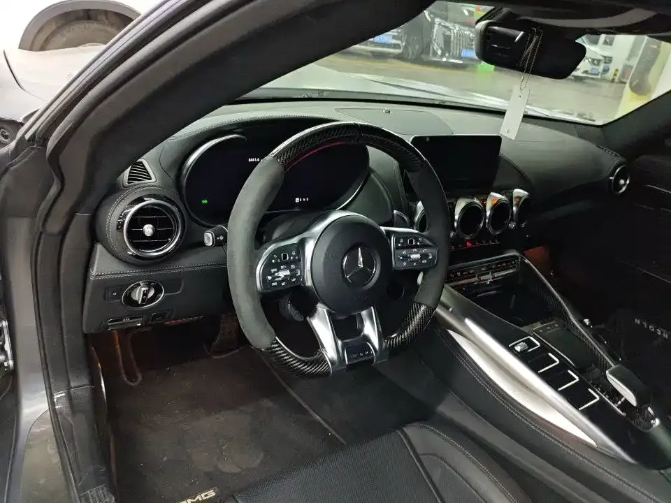 Mercedes-Benz AMG GT — фото 5